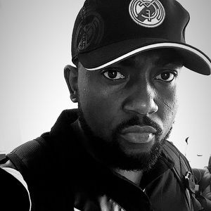 Meet your Posher, Ronel